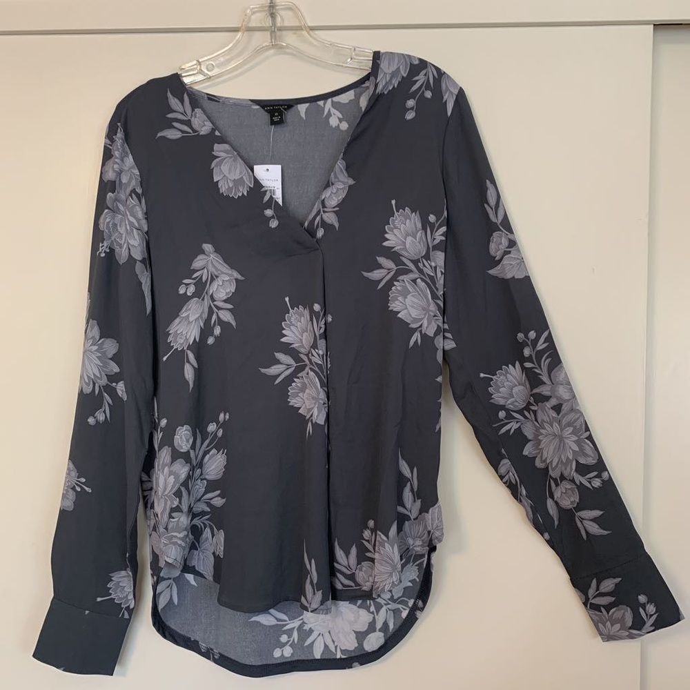 Ann Taylor Womens Blouse Floral Long Sleeve XS New